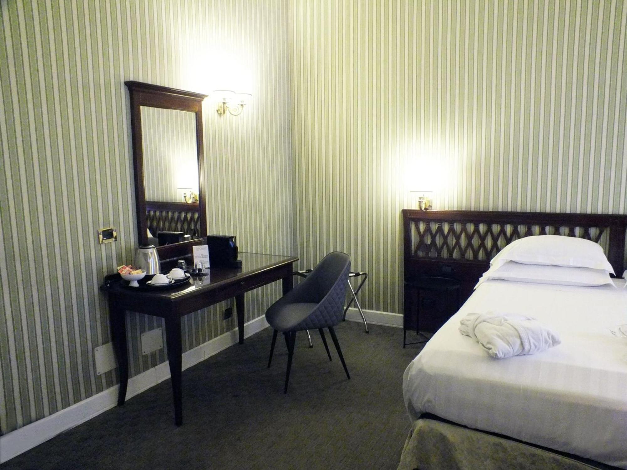 Bb Hotels Smarthotel Bailey'S — Photos 1
